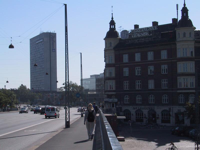 N SAS hotel