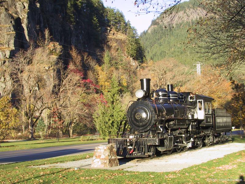 Newhalem - choo-choo train