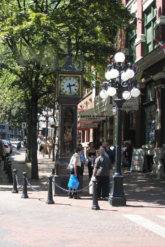 Steam clock